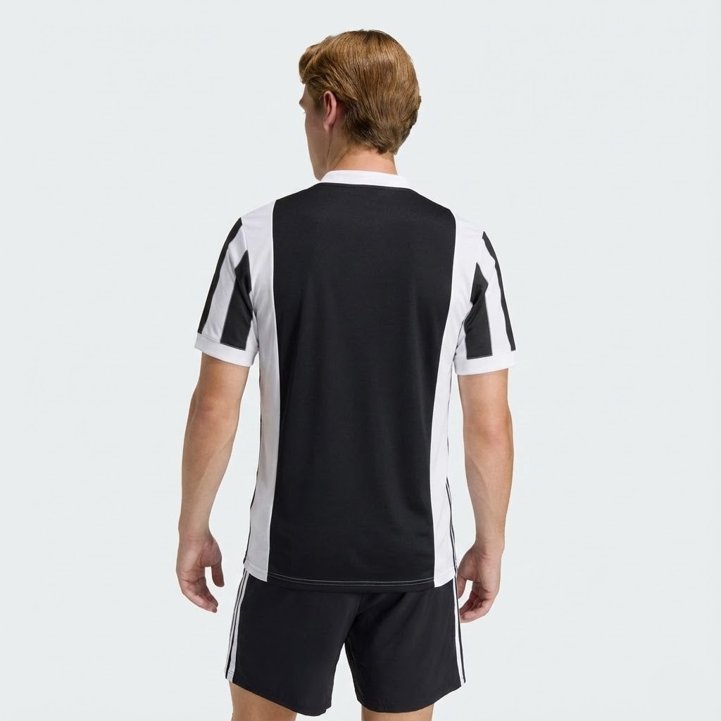 Camisa Retrô Juventus 2017/18 I
