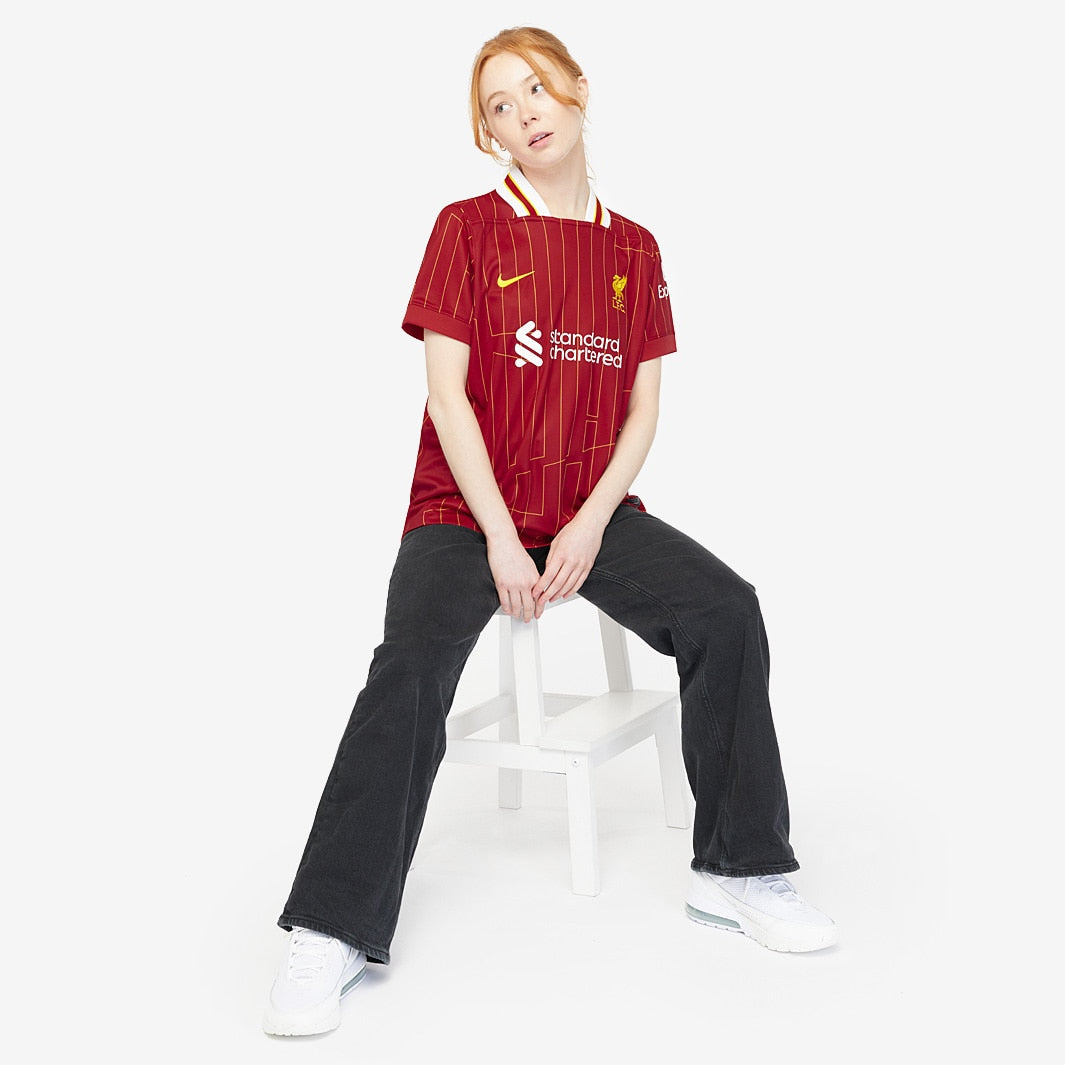 Camisa Feminina Nike Liverpool FC 2024/25 I Torcedora - [product_category] | Arquibancada Esportes