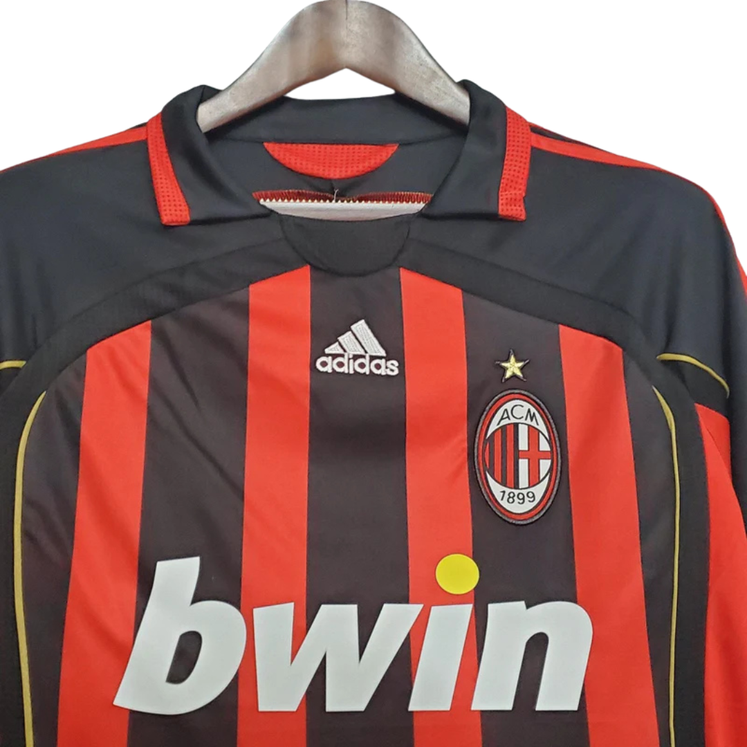 Camisa Retrô AC Milan 2006/07 Home