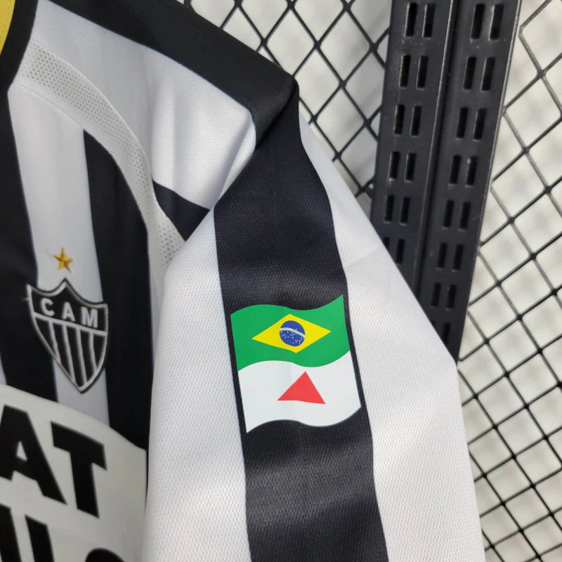 Camisa Atlético Mineiro Home Retrô 2003 Preta e Branca - Umbro
