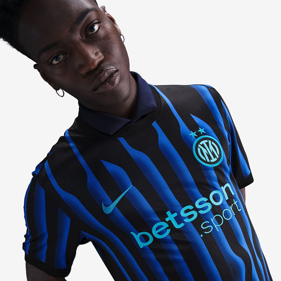 Camisa Nike Inter de Milão 2025/26 I Torcedor